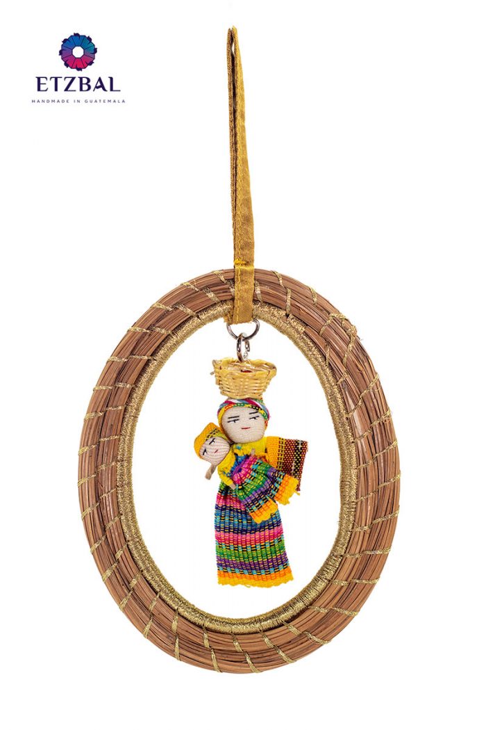 Guatemalan "No Worry Ornaments" - Oval Pine Ornaments